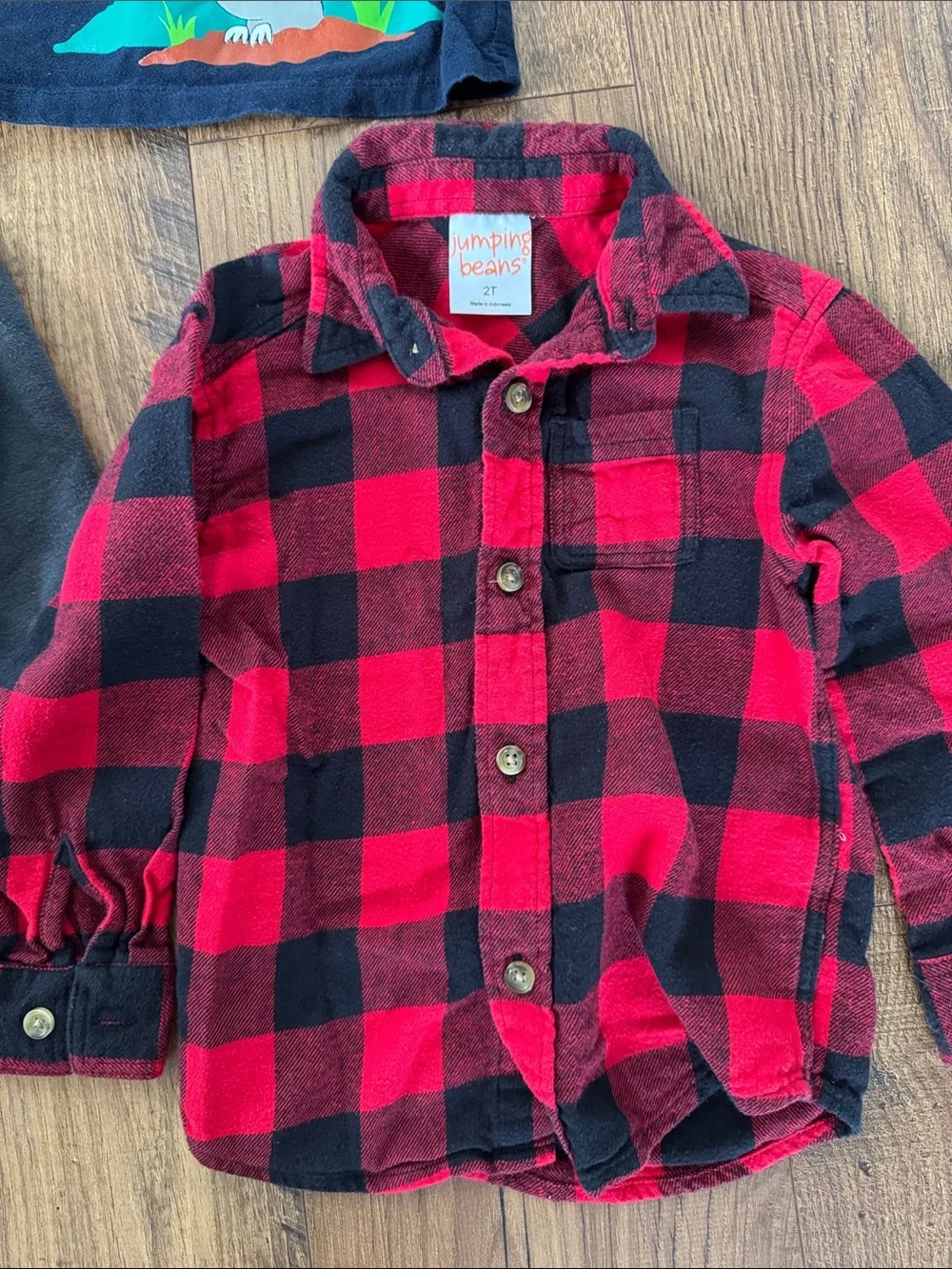 Old Navy sweatshirt button